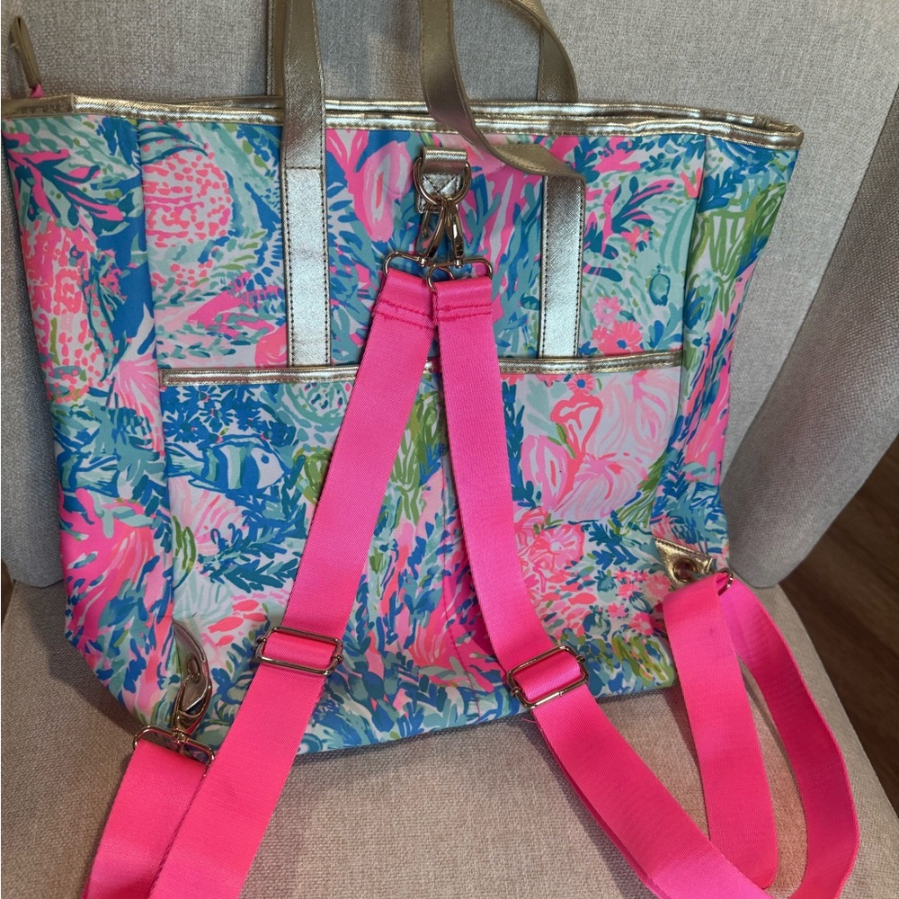Lilly Pulitzer Vibrant Blue and Pink Tote Backpack - Picture 3 of 9